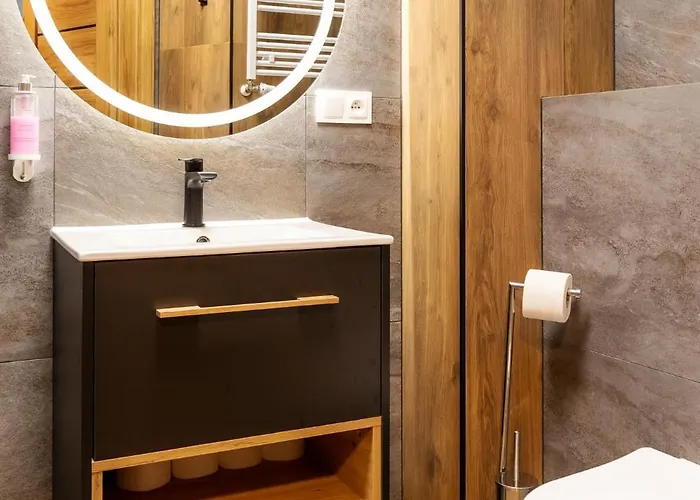 Izerka Z Basenem I Sauna - Stone Hill 아파트