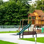 Апартаменты Izerka Z Basenem I Sauna - Stone Hill *