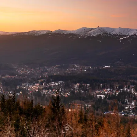 Izerka Z Basenem I Sauną - Stone Hill Apartament